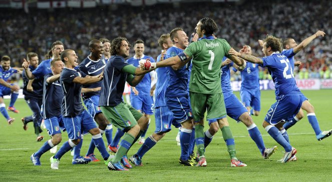 Włosi cieszą się z awansu do półfinału Euro 2012