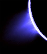 Lodowy jet na  Enceladusie