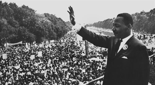 Martin Luther King wygłasza swe słynne przemówienie podczas marszu na Waszyngton. Waszyngton, 28.08.1963