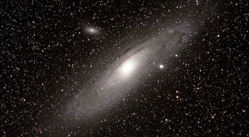 M 31 to bliźniaczka naszej Galaktyki
