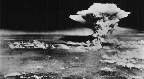 Moment wybuchu bomby atomowej zrzuconej na Hiroszimę (6 sierpnia 1945 r.), foto: PAPEPAA PEACE MEMORIAL MUSEUM HANDOUT