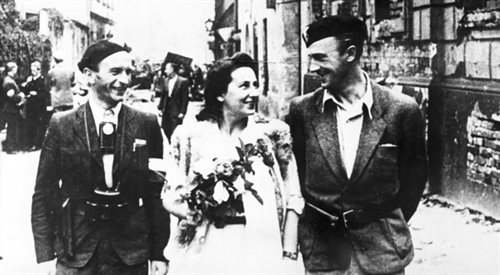 Powstańczy ślub, data i miejsce nieustalone, Warszawa 1944