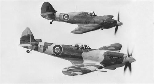 Myśliwce RAF: Hawker Hurricane i Supermarine Spitfire