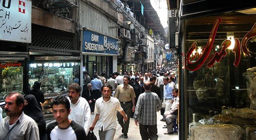 Jedna z uliczek w Teheranie