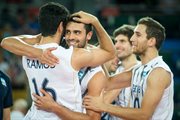 Zawodnicy Argentyny fetują wygraną z USA w meczu grupy E mistrzostw świata siatkarzy w Bydgoszczy