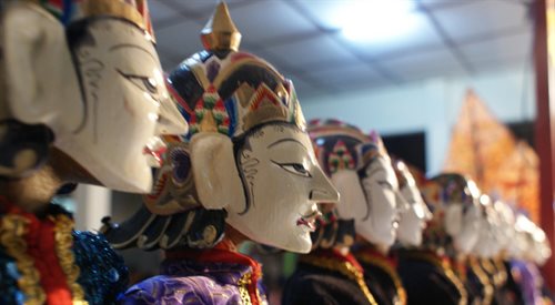 Cechą charakterystyczną tradycyjnych form azjatyckiego teatru lalek były jego związki z dawną mitologią czy religią, przypominał w Dwójce prof. Henryk Jurkowski