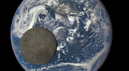 Ziemia i Księżyc w obiektywie DSCOVR