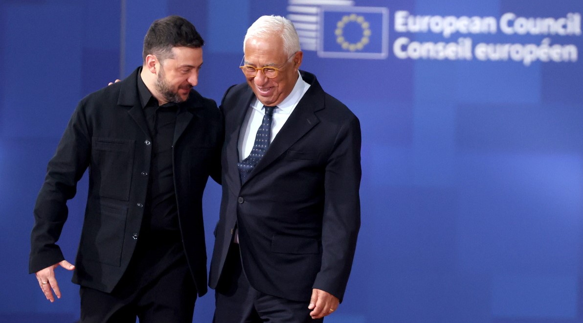 Ukrainian President Volodymyr Zelensky (left) and President of the European Council Antonio Costa arrive for the Euro Summit in Brussels, Belgium, 23 October 2025.