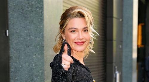 Florence Pugh jest mocną kandydatką do roli Debbie Harry