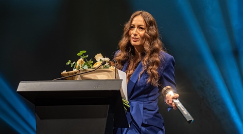 Laureatka tegorocznej Nagrody Conrada - Marta Hermanowicz. Pisarka została wyróżniona za książkę pt. Koniec.