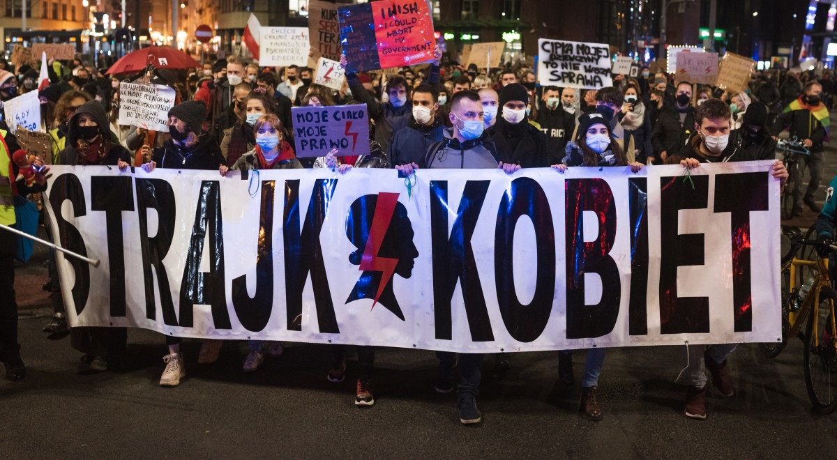 October 22 marks five years since the autumn of 2020, when crowds took to the streets of cities and towns accross Poland in the largest protests seen since the Solidarity movement, demanding womens rights and access to safe abortion.